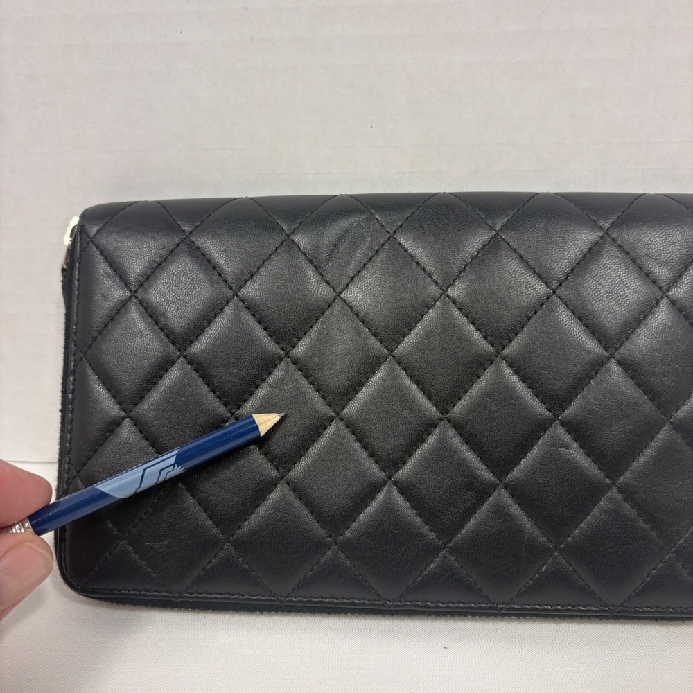 Chanel WOC Wallet On Chain Black Quilted Lambskin Silver CC Logo Zip Around - Picture 3 of 16